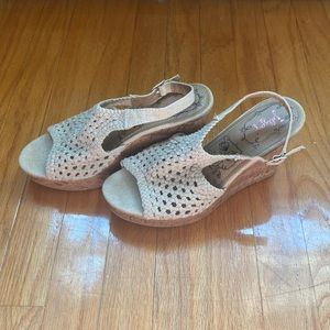 Tan crotchet wedges